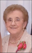 Larose (née Lamarche), Marie