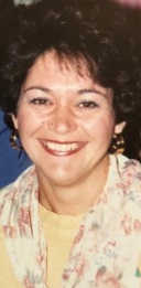 MacMillan (née Lanthier), Lyne