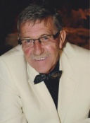 Paquette, Victorien Vic